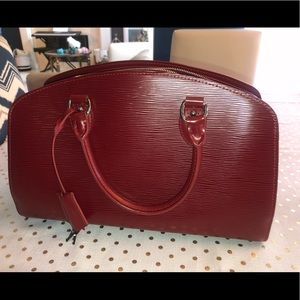 Louis Vuitton Pont- Neuf in Epi Leather